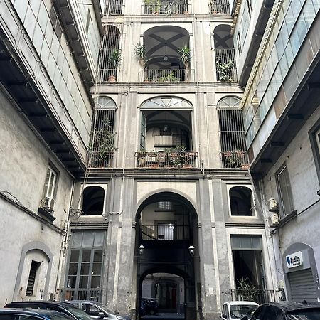 Maison Toledo Suites Naples Luaran gambar