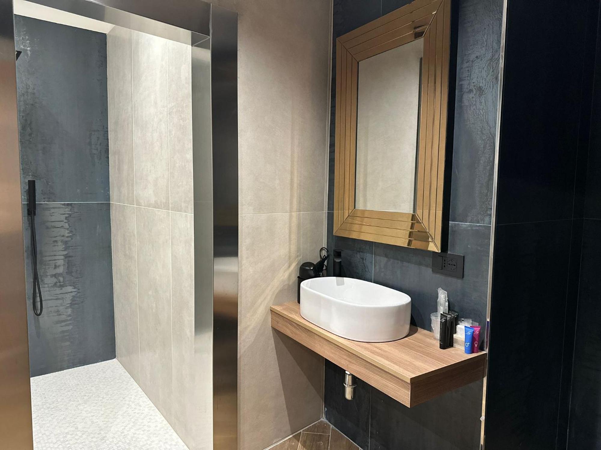 Maison Toledo Suites Naples Luaran gambar