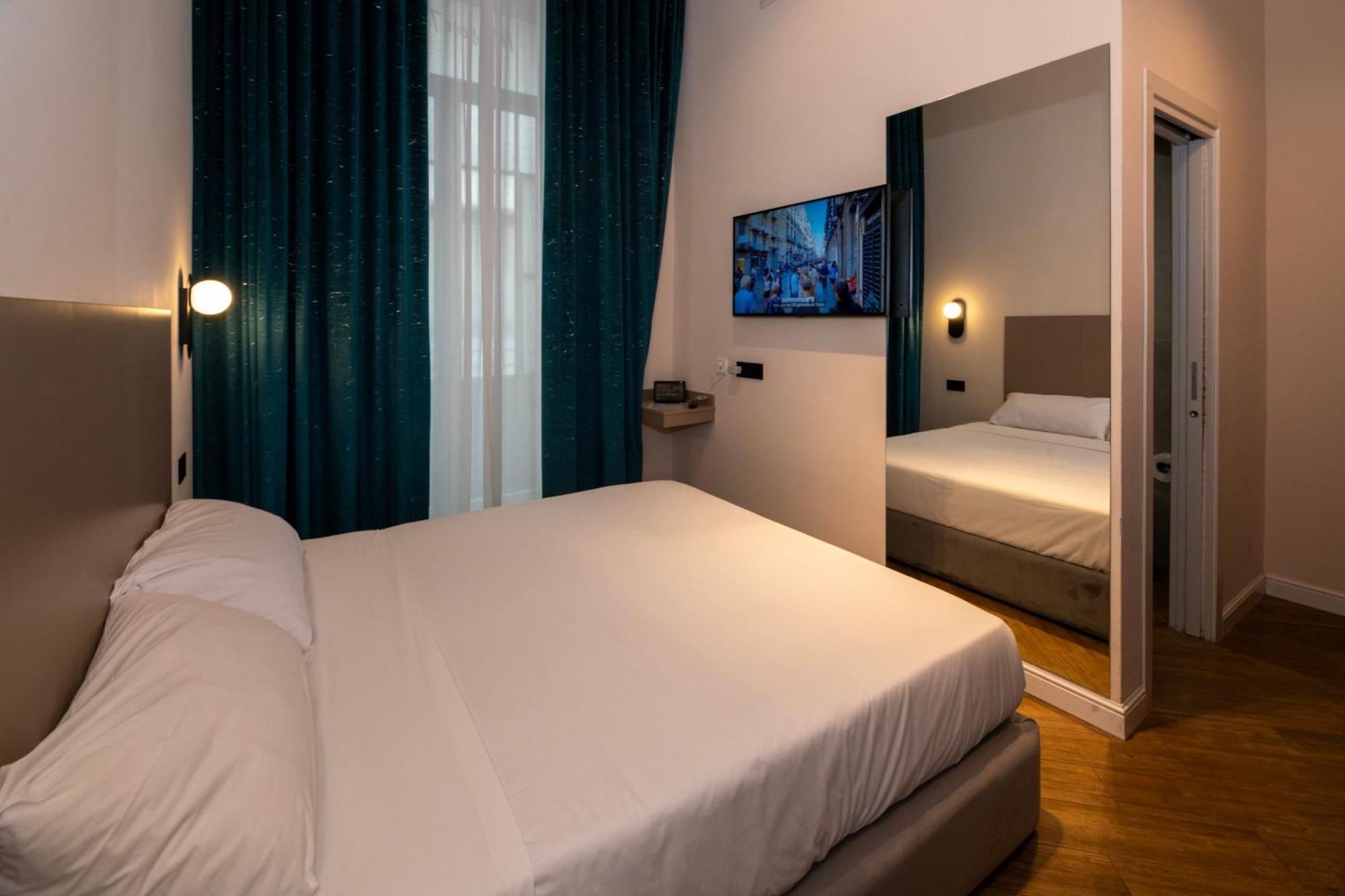 Maison Toledo Suites Naples Luaran gambar
